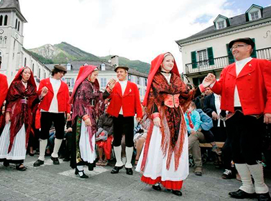 Fêtes de Laruns, avec fête foraine